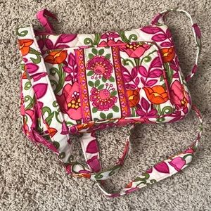 NWOT VERA BRADLEY Wallet/Purse In one!